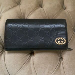 Gucci Guccissima Leather Wallet